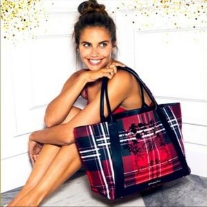 New Victoria’s Secret Plaid Tote